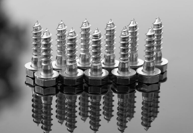 A Comprehensive Guide: How to Measure Screw Size in the UK